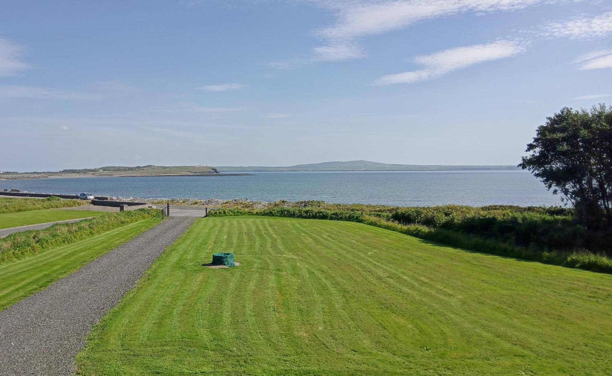 Baywatch, Shannon River View Kilkee Exterior photo